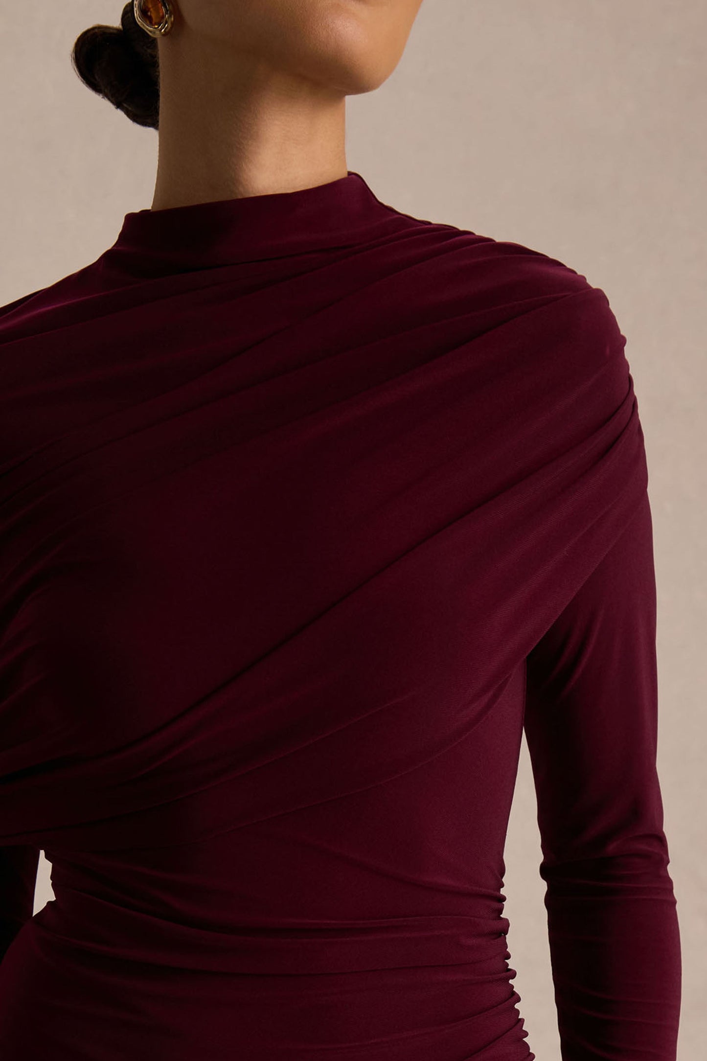 Gatsby | Burgundy High-Neck Maxi Dress With Feather Trim Cuffs