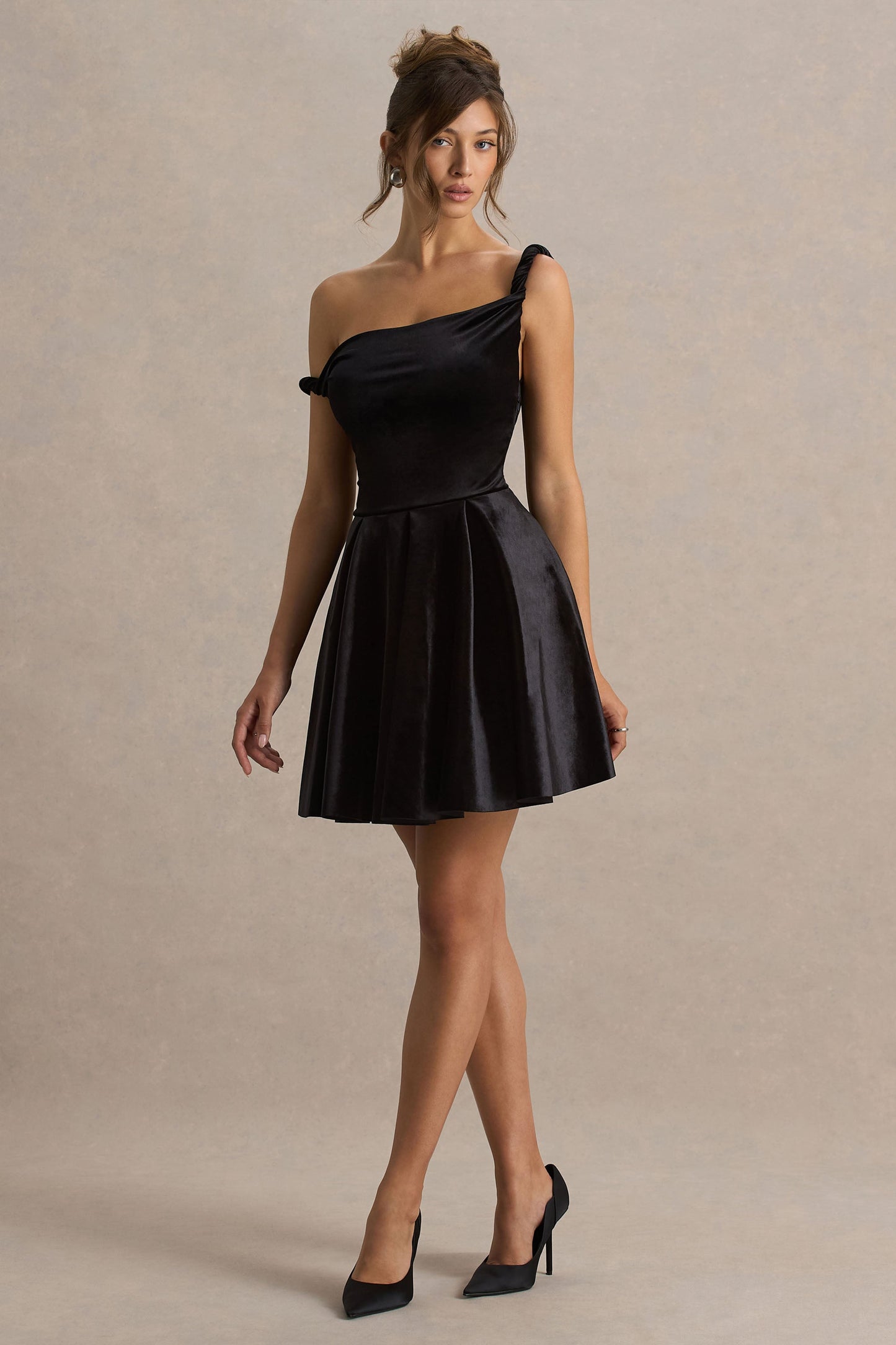 Leticia | Black Asymmetric-Neck Velvet Mini Dress With Twist-Sleeve