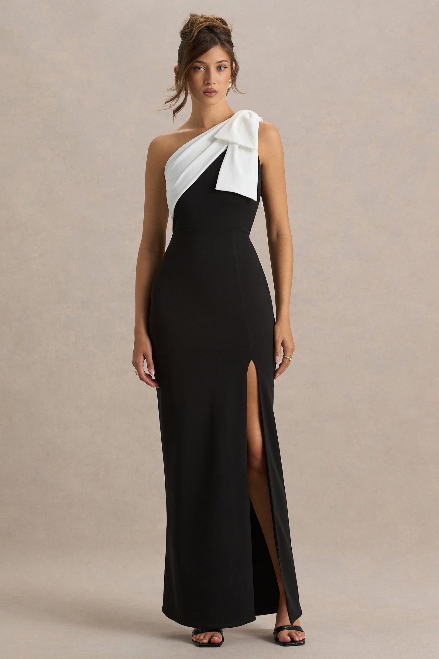 Kiri | Black & White One-Shoulder Bow Maxi Dress