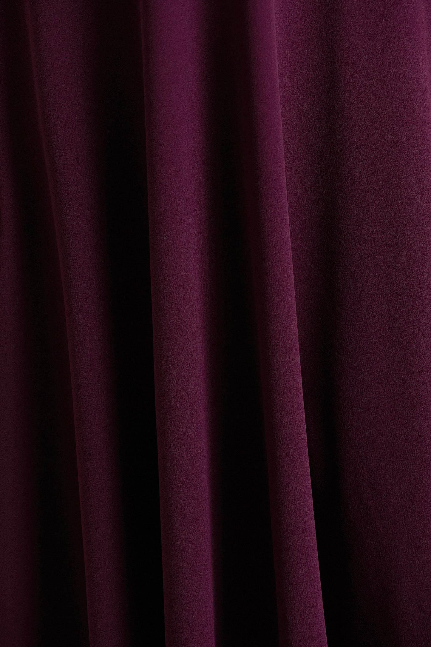 Andromeda | Burgundy Sweetheart-Neck Midi Dress