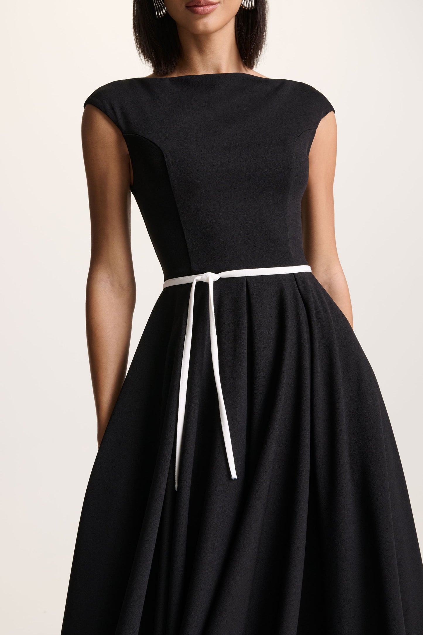 Nataline | Black Round-Neck Midi Dress With White Belt-Detail